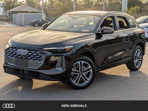 2025 Audi Q5 Premium Plus TFSI quattro S tronic