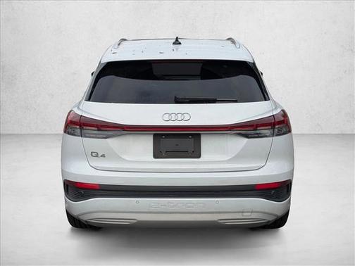 Glacier White Metallic 2023 Audi Q4 e-tron Premium Plus 40 RWD