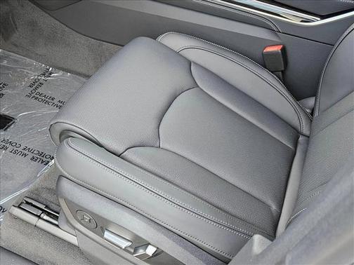 2025 Audi Q8 55 Prestige