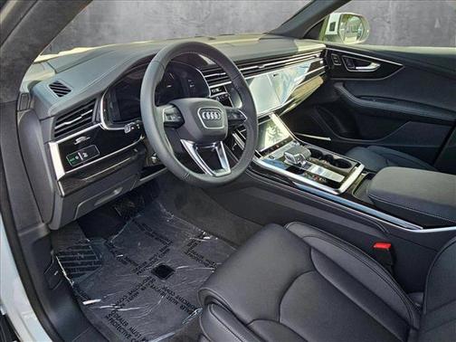 2025 Audi Q8 55 Prestige