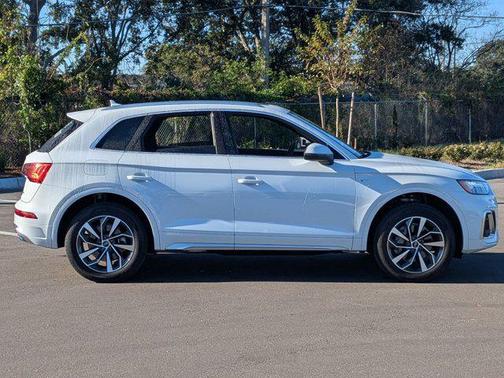 2025 Audi Q5 45 S line Premium Plus