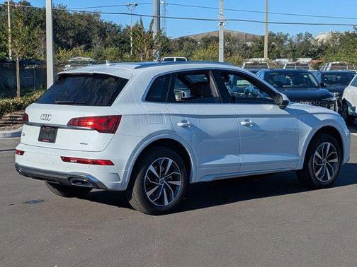 2025 Audi Q5 45 S line Premium Plus