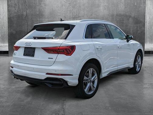 2021 Audi Q3 45 S line Premium