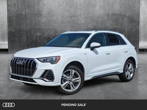 2021 Audi Q3 45 S line Premium