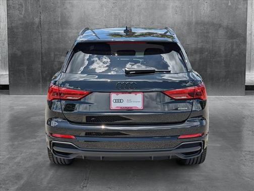 2025 Audi Q3 45 S line Premium Plus