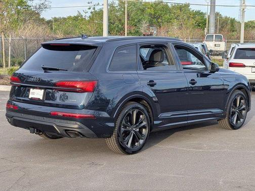 2026 Audi Q7 55 Premium Plus