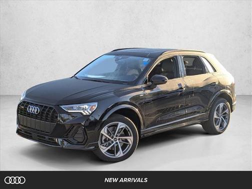 2025 Audi Q3 Premium 45 TFSI S line quattro Tiptronic