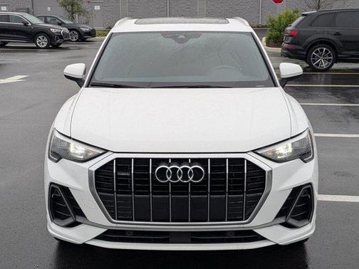 Ibis White 2022 Audi Q3 45 S line Premium