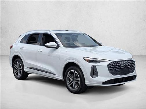 2025 Audi Q5 Premium Plus TFSI quattro S tronic