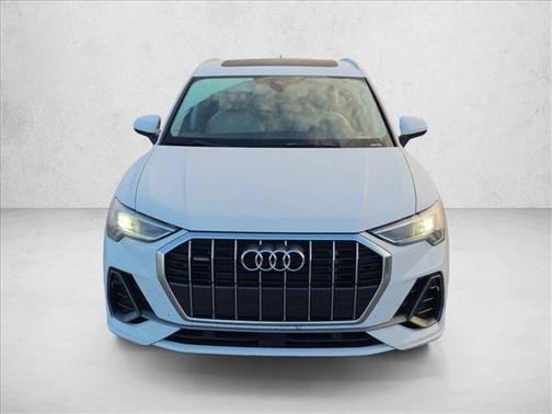 Arkona White 2024 Audi Q3 Premium 45 TFSI S line quattro Tiptronic