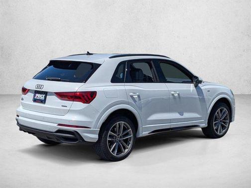 Glacier White Metallic 2024 Audi Q3 Premium 45 TFSI S line quattro Tiptronic
