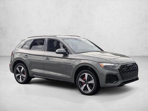 2024 Audi Q5 45 S line Premium Plus