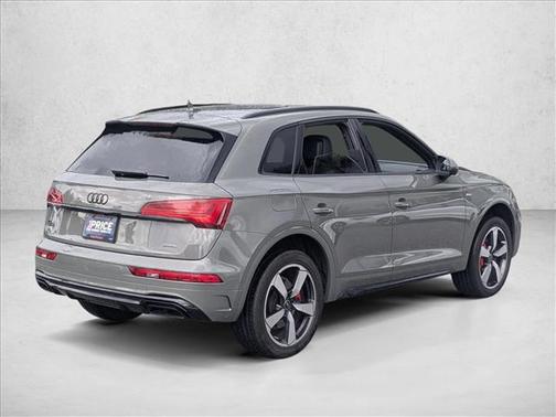 2024 Audi Q5 45 S line Premium Plus