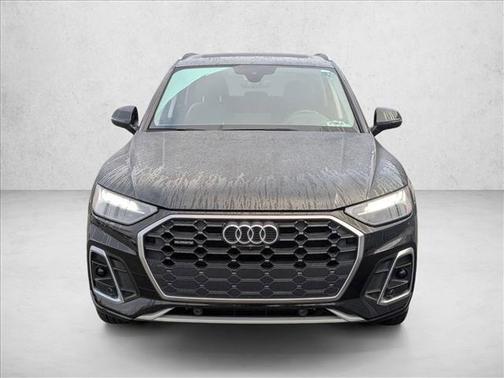 Mythos Black Metallic 2023 Audi Q5 45 S line Premium Plus