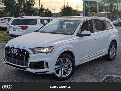 2023 Audi Q7 45 Premium