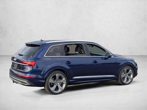 2021 Audi Q7 55 Prestige
