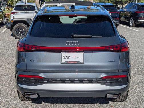2025 Audi Q5 Premium Plus