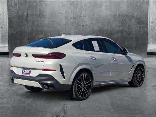 2021 BMW X6 xDrive40i