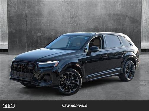 2025 Audi Q7 55 Premium Plus