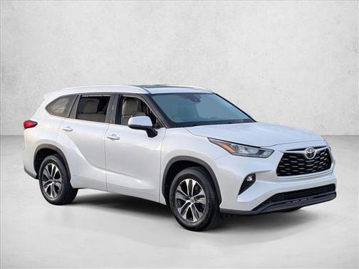 2020 Toyota Highlander XLE