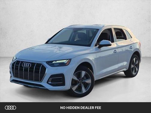 Glacier White Metallic 2023 Audi Q5 40 Premium Plus