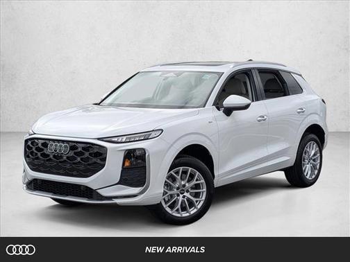 Arkona White 2026 Audi Q3 S line