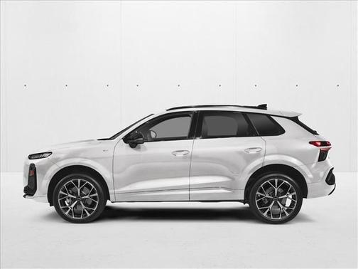 2026 Audi Q3 S line