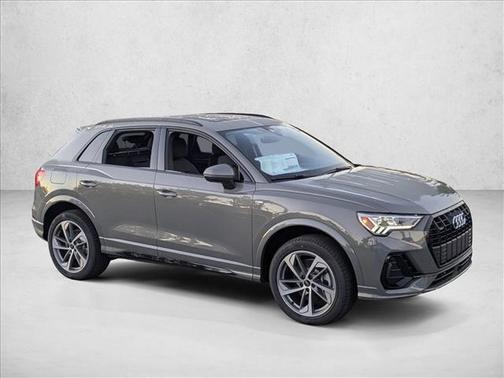 2025 Audi Q3 Premium 45 TFSI S line quattro Tiptronic