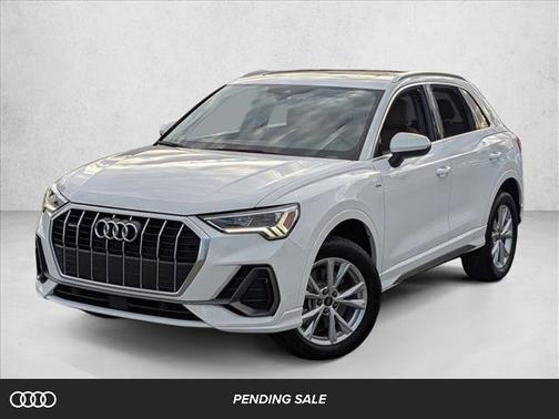 2025 Audi Q3 Premium 45 TFSI S line quattro Tiptronic