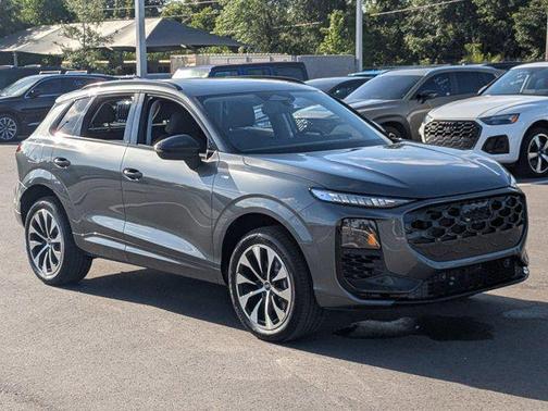 Daytona Gray Pearl Effect 2026 Audi Q3 TFSI quattro S tronic