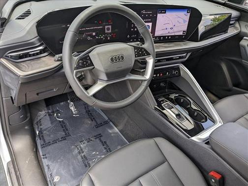 2025 Audi Q5 Premium