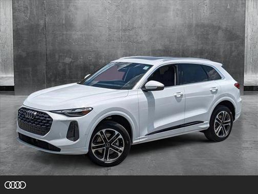 2025 Audi Q5 Premium