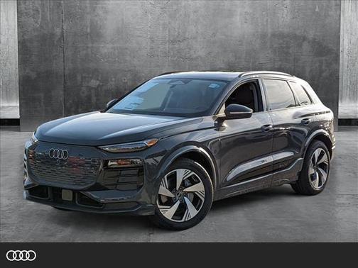 2025 Audi Q6 e-tron Prestige quattro