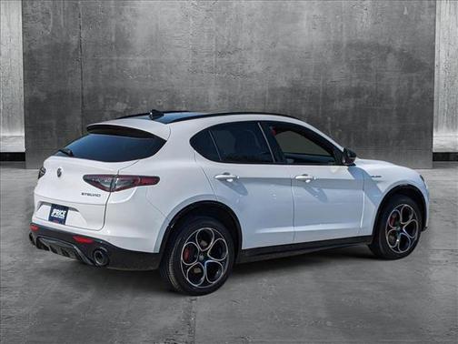 2024 Alfa Romeo Stelvio Veloce AWD