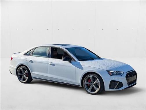 2024 Audi A4 45 S line Premium Plus