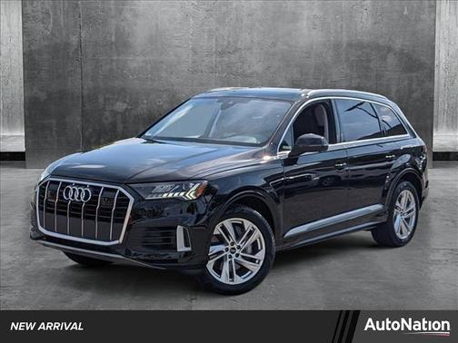 2023 Audi Q7 55 Premium Plus