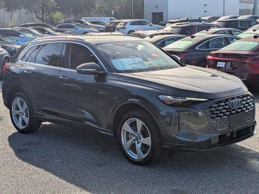 2025 Audi Q5 Premium Plus