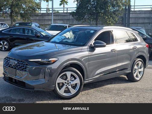 2025 Audi Q5 Premium Plus