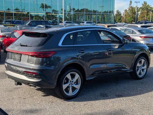 2025 Audi Q5 Premium Plus