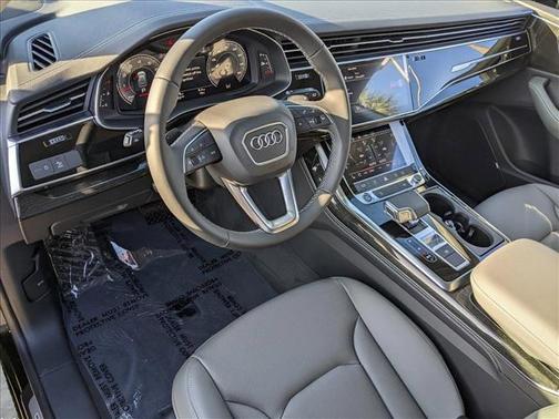 2025 Audi Q8 55 Premium Plus