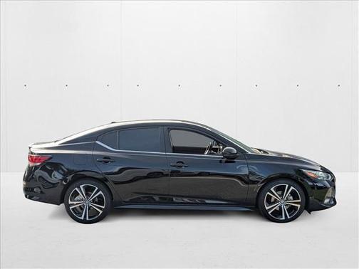 2022 Nissan Sentra SR