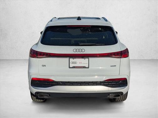 Glacier White Metallic 2026 Audi Q5 Premium TFSI quattro S tronic