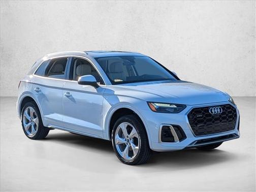 2025 Audi Q5 45 S line Premium Plus