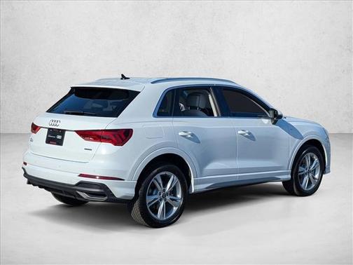 Glacier White Metallic 2024 Audi Q3 45 S line Premium Plus