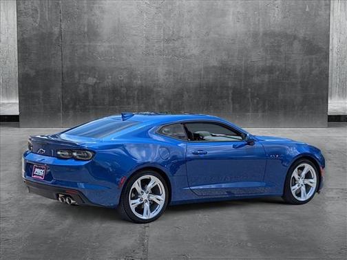2022 Chevrolet Camaro RWD Coupe LT1