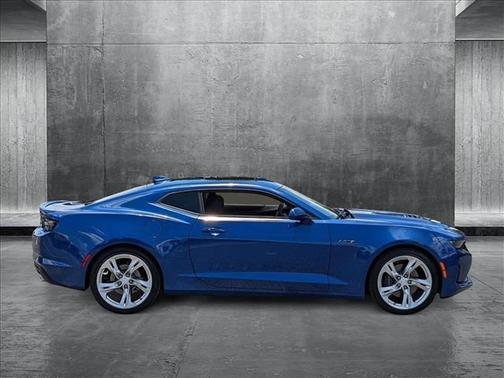 2022 Chevrolet Camaro RWD Coupe LT1