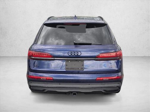 2021 Audi Q7 55 Prestige