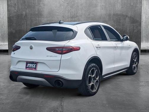 2022 Alfa Romeo Stelvio Ti