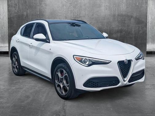2022 Alfa Romeo Stelvio Ti
