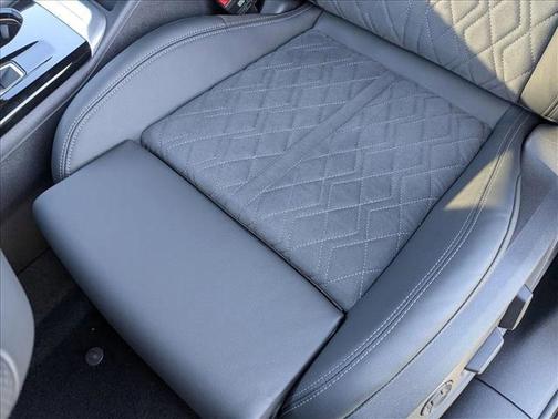 2025 Audi SQ5 3.0T Premium Plus